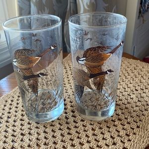 2 Vintage Libbey Canadian Geese Flight Tumbler Highball Glasses. 12oz